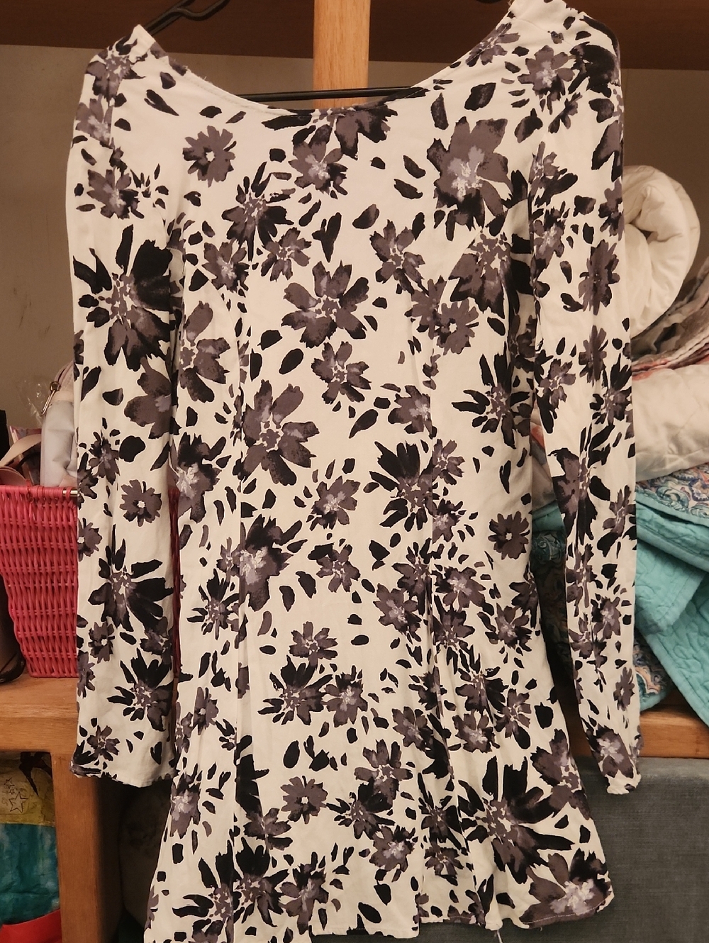 Forever 21 White Long Sleeve Floral Dress with Black/Grey Print